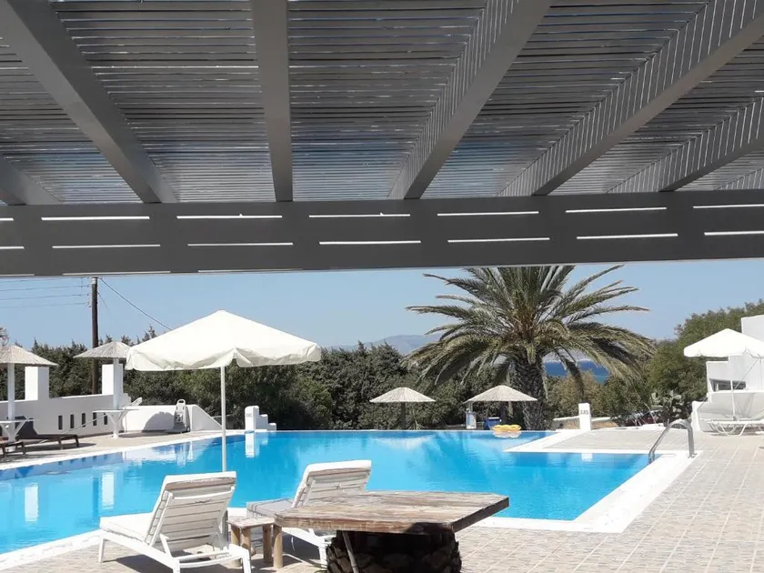 Villa Faros small hotel and restaurant - Image 1