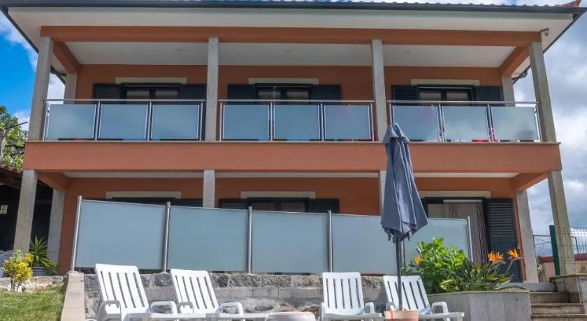 CASA DA ROSARINHO - Casa de Férias com Piscina - Arcos de Valdevez - Image 1