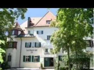 Hotel Gautinger Hof - Ruhig im Fünf-Seen-Land nahe S-Bahn und München - Image 1