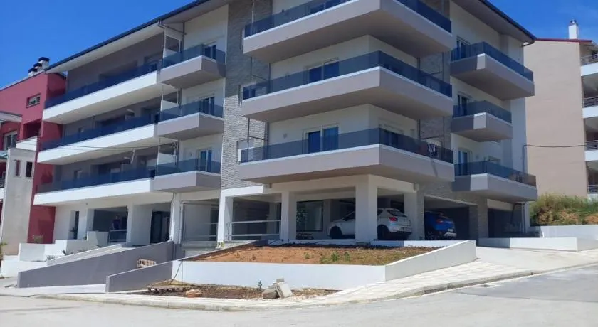 AAA Luxury Residences - Image 1