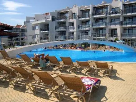 Diamond Apartments - Image 1