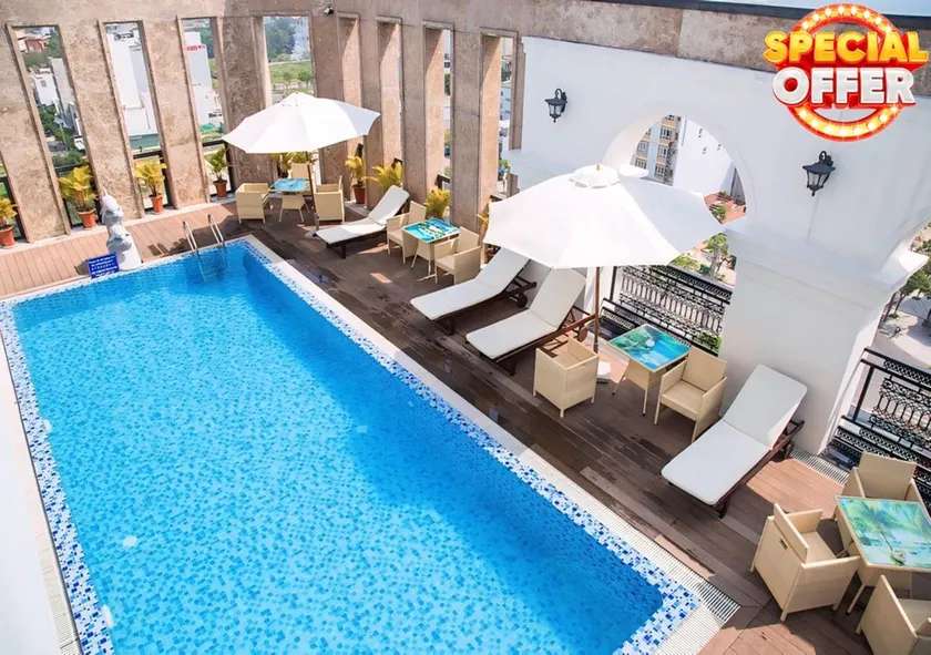 Danaciti Hotel - Image 1