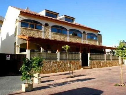 Apartamentos María Del Carmen - Image 1