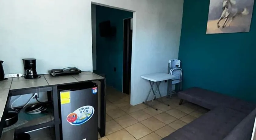 Los Sueños IyE 4 - Image 1