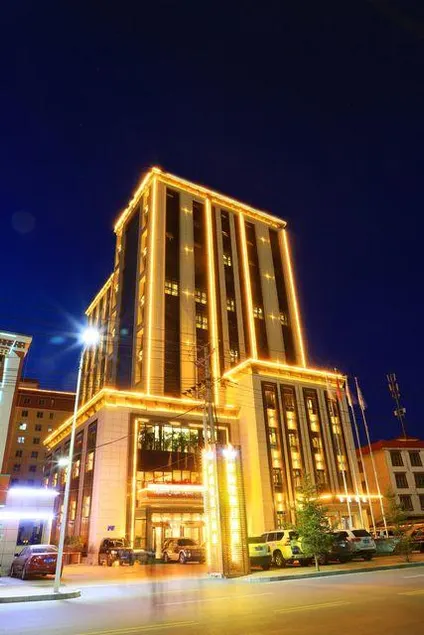 Butter Lamp Holiday Hotel (Shambhala Century Square Branch) - Image 1