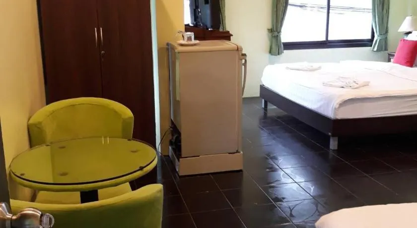 Kluay Mai Guest House - Image 1
