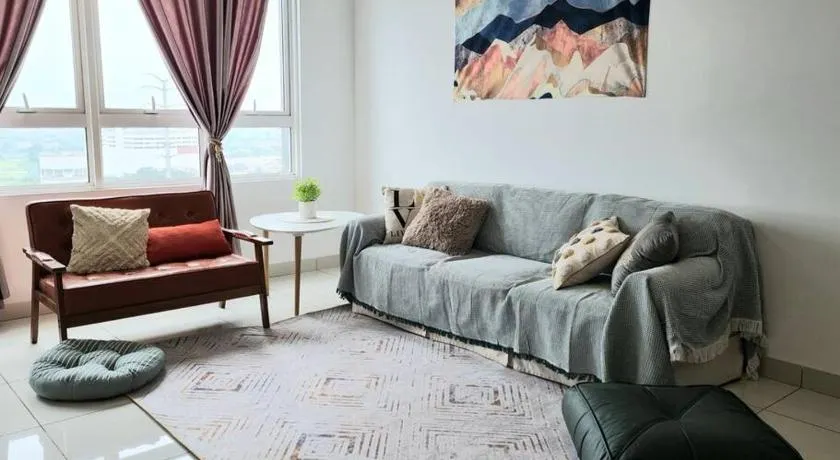 Impiria Residensi #Link Aeon Mall Klang 4BR3Bath - Image 1
