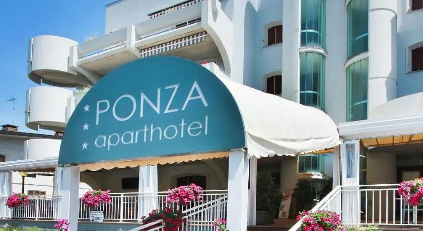 Aparthotel Ponza - Image 1