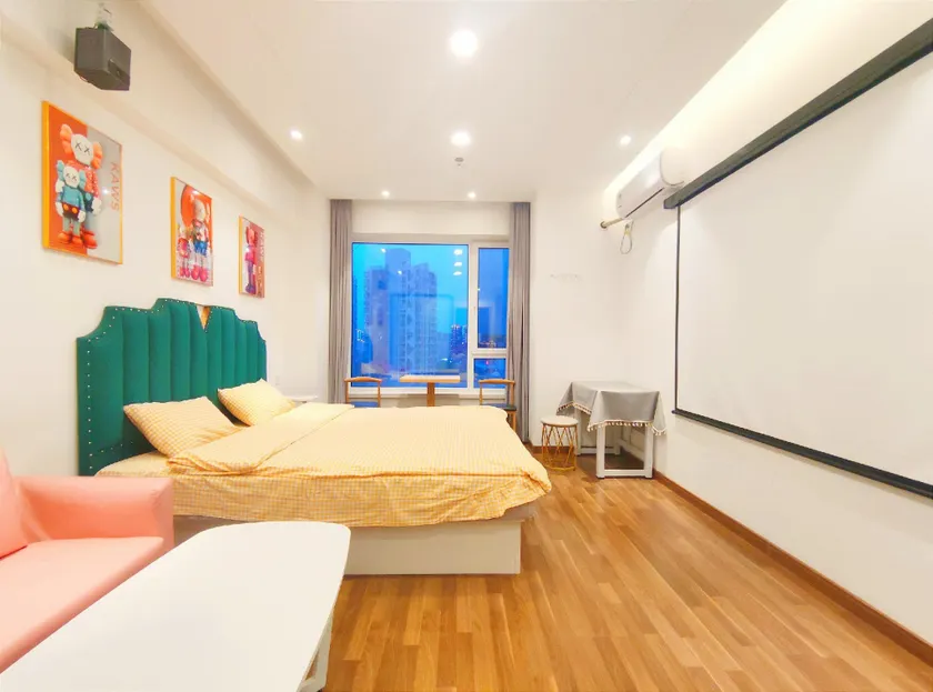 Shenbei Liaoning University Cinema Apartment (Aerospace University Branch) - Image 1