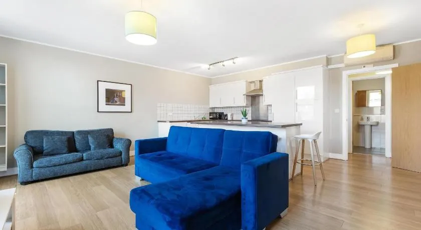 221 Clapham Road Apartments - Image 1