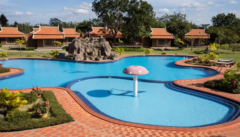 Steung Chinet Bungalow - Image 1