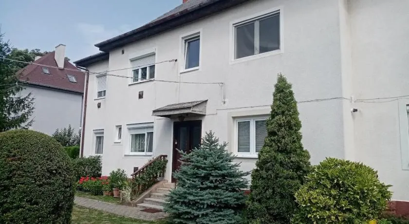 Baross Apartman - Image 1