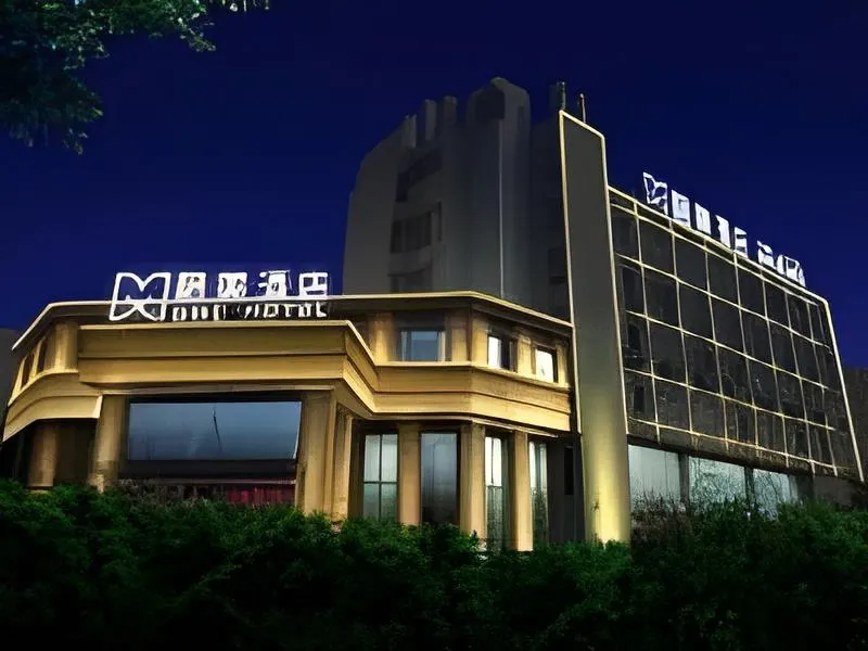 GEM Hotel Ningbo Tongtu Road Minglou Metro Station - Image 1