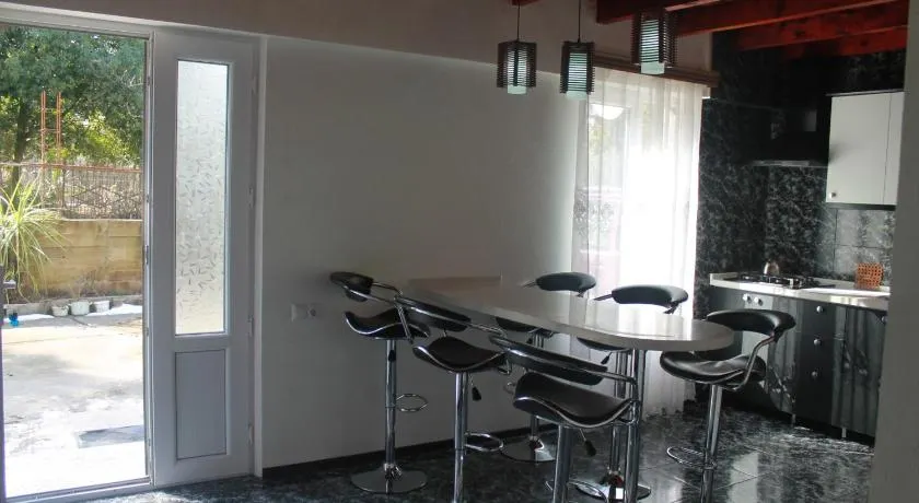 Guest House Maxim - Image 1