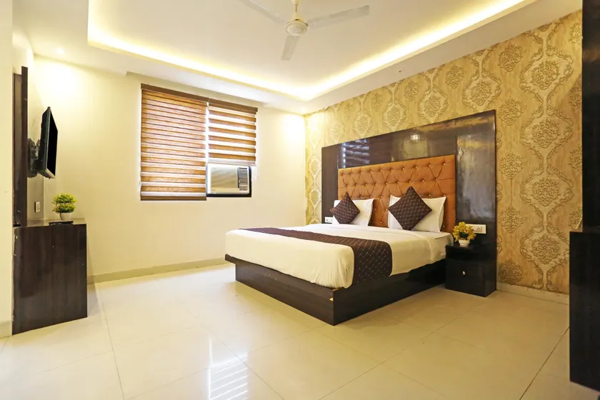 Quality Inn - Image 1