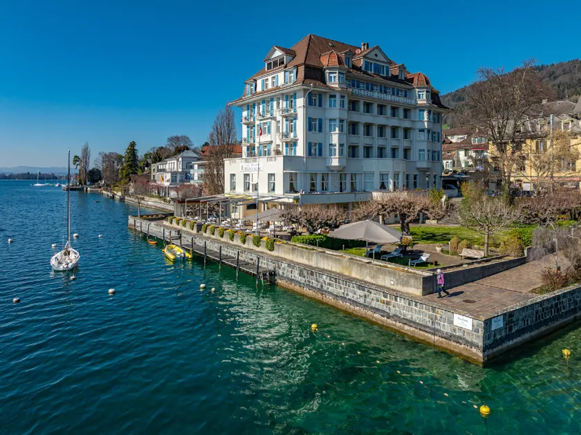 Hotel Restaurant Bellevue au Lac - Image 1