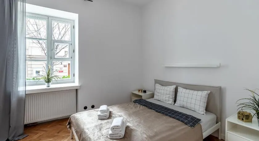 Spacious Apartment Warsaw Old Town - Mostowa - Image 1