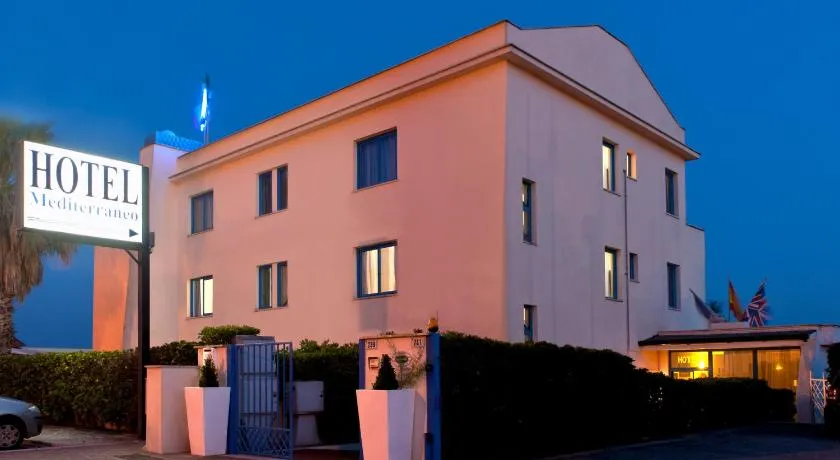 Hotel Mediterraneo - Image 1