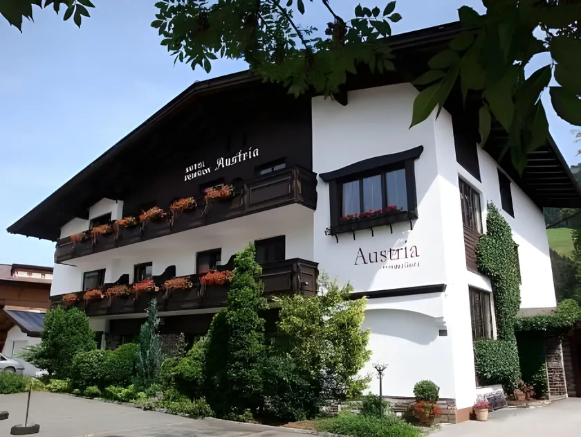 Hotel-Garni Austria Westendorf - Tirol Erleben - Image 1