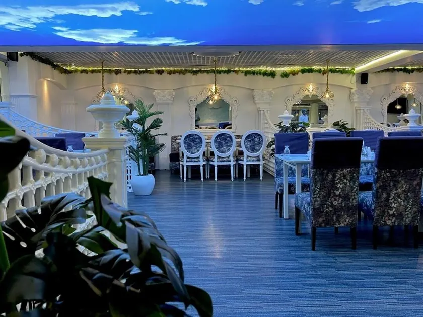 Hotel Grand Amba - Image 1