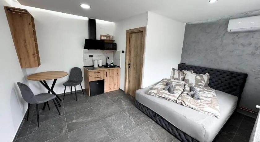 KK Apartment - Image 1