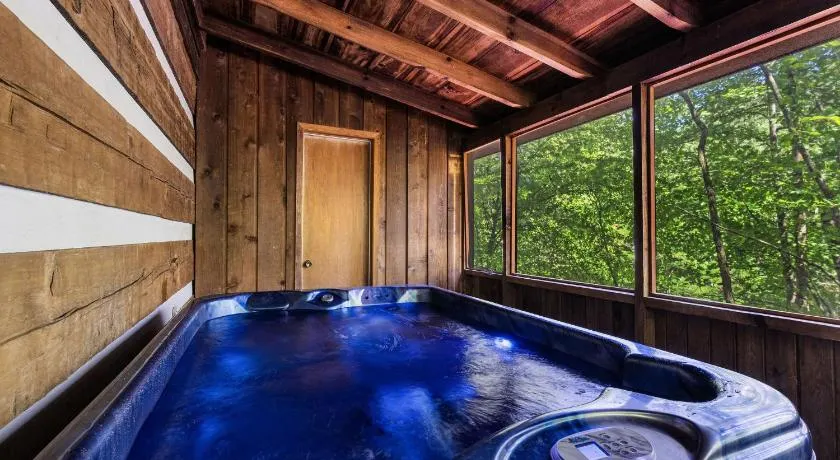 Nestled by Venture Smoky Mountains - Image 1