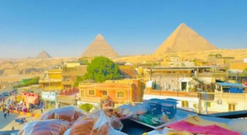 ZY Pyramids Gate Hotel - Image 1