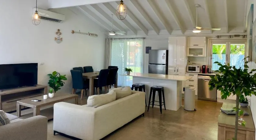 Maison de plage rénovée au coeur de Mooloolaba - Image 1