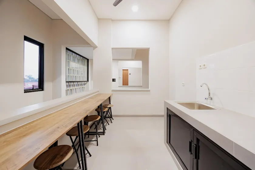 Sans Stay Bintaro - Image 1