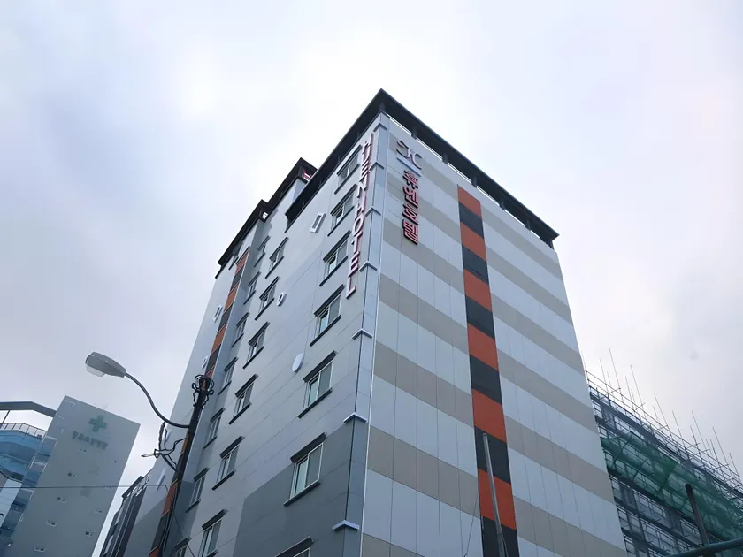 Gimhae Jangyu HUEN Hotel - Image 1