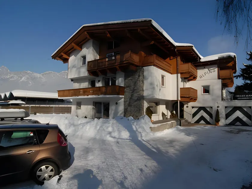 Appartementhaus Chalet Alpina - Image 1