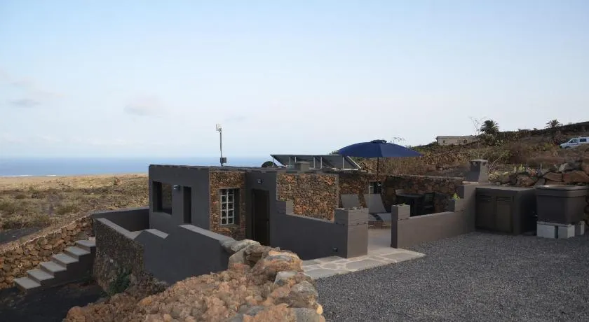La Casita del Volcan - Image 1