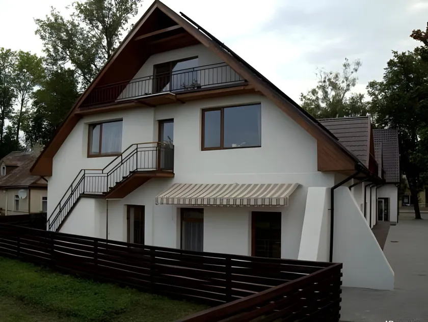 Draugų namai - Image 1