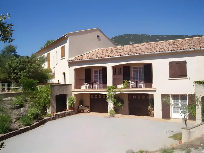 Hôtel Les Hauts de Mourèze - Image 1