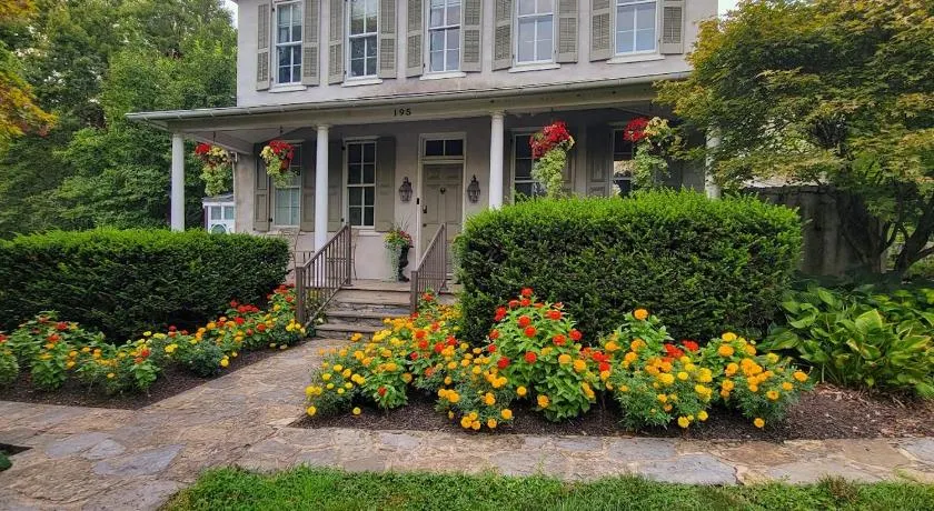 Pinetown Bridge Bnb LLC - Image 1