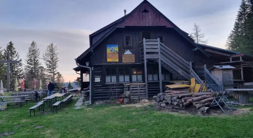Die Herrgottschnitzerhutte am Wechsel - Image 1