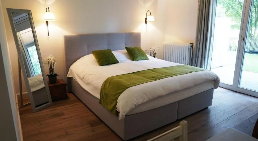 Boutique hotel-restaurant De Lindehoeve - Image 1