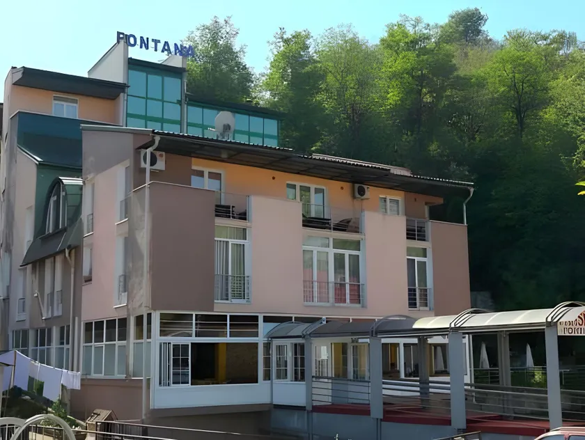 Hotel Fontana - Image 1