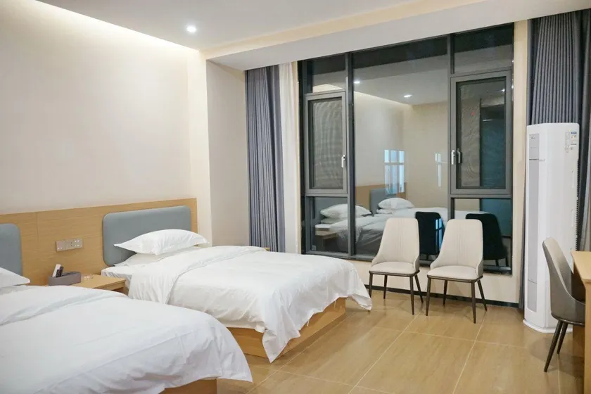 Wanxiang Hotel, Wudu District - Image 1