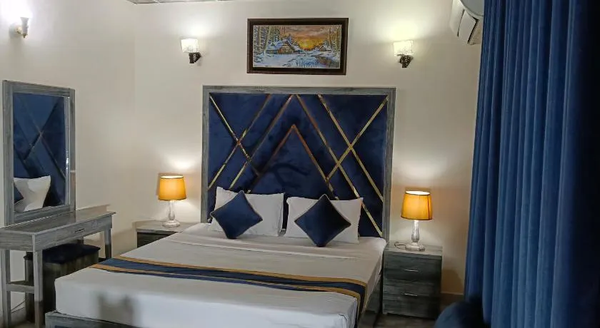 Star Hotel Lahore - Image 1