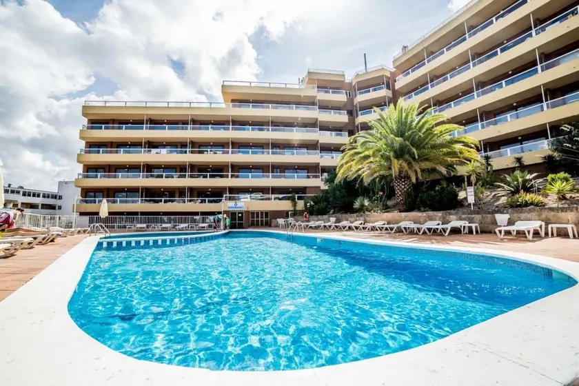 Portofino - Sorento Apartments - Image 1