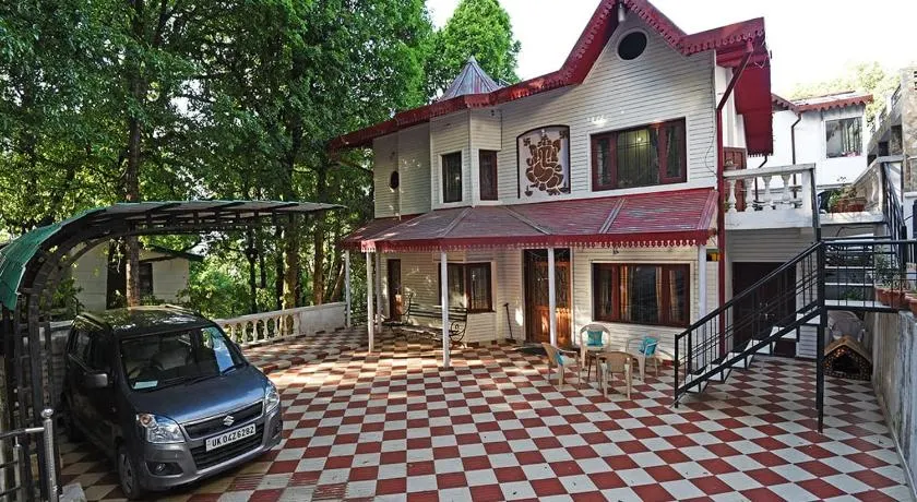 Dalhousie Luxury Villa - Image 1