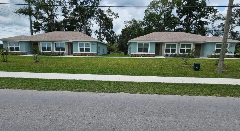 Stylish 2BR in Ocala Near WEC & FAST - Image 1