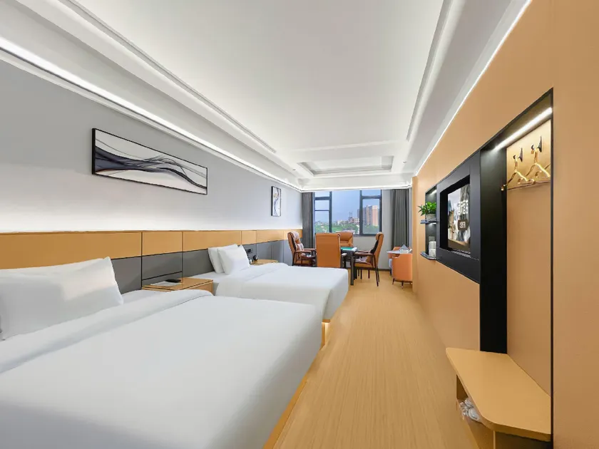 Manzhou International Hotel (Taoyuan Moon City) - Image 1