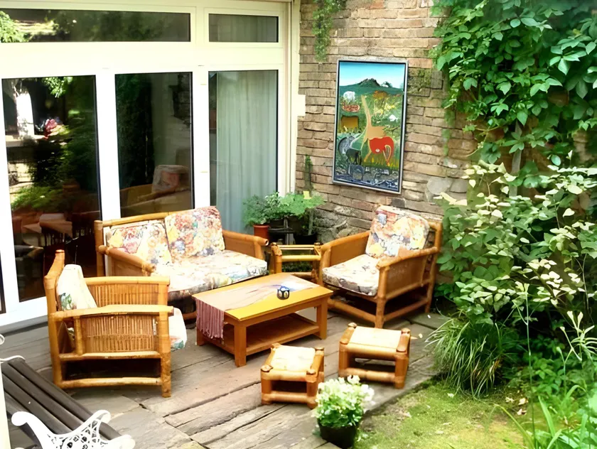 Sun Hostel - Image 1