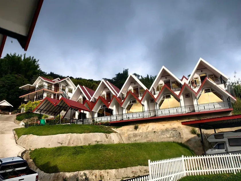KUNDASANG MOUNT GARDEN - Image 1