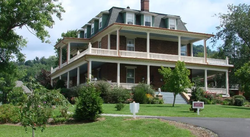 The Reynolds Mansion - Image 1