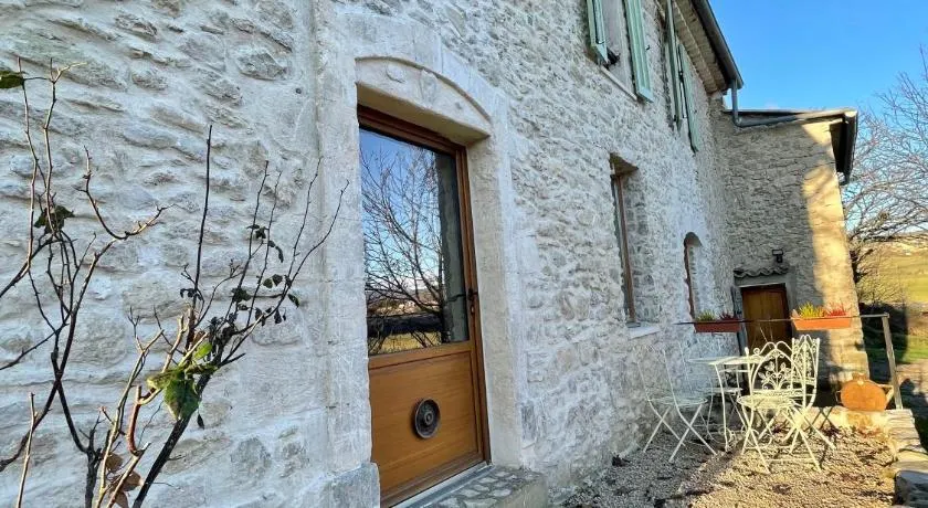 Le petit chalus - Image 1