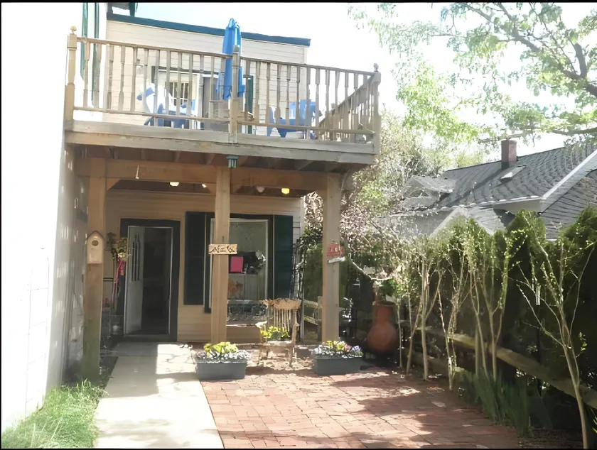 Emerald Necklace Inn Bed and Breakfast - Image 1
