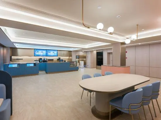 HanTing Hotel (Wuhan Hubei University of Economics) - Image 1